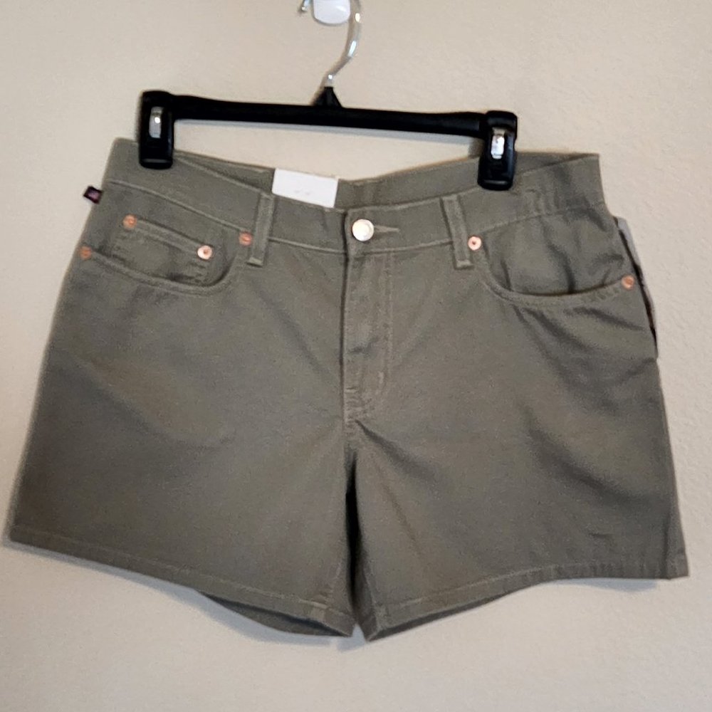 Vintage Polo Ralph Lauren5" Pocket Short, Size 8 NWT